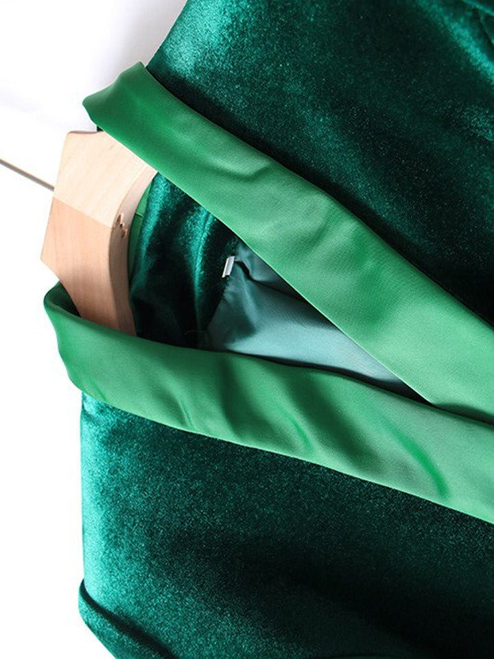 LAPELE Velvet Blazer Dress in Green