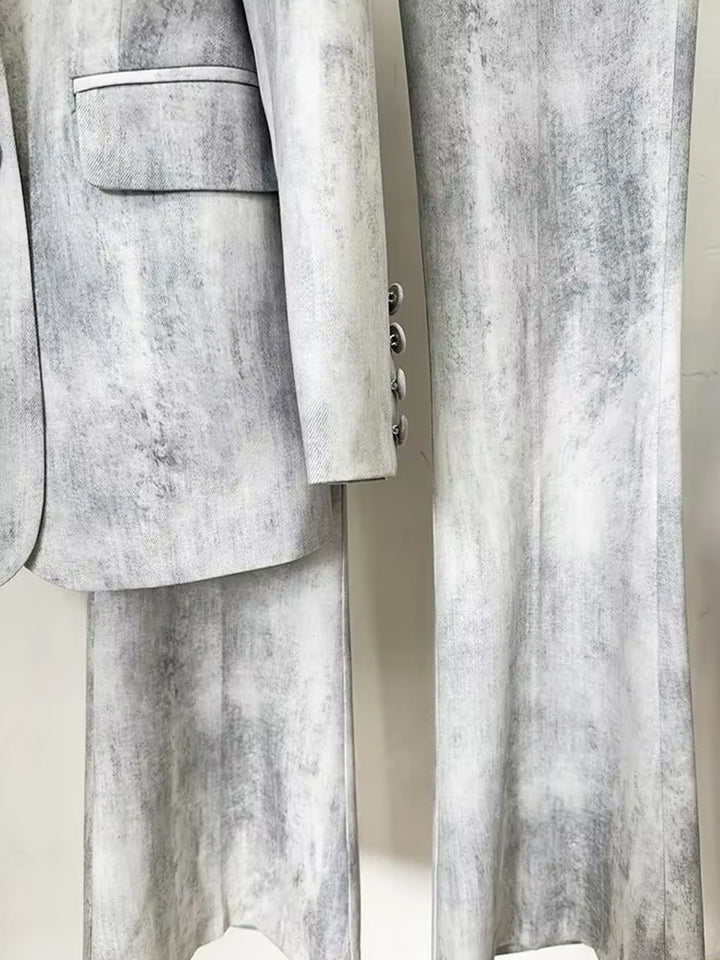 PRIMETTE Blazer & Pants Set in Gray