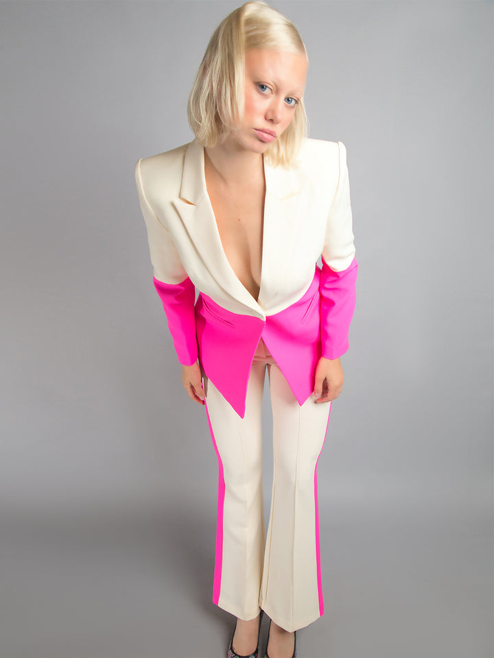 PETELE Blazer & Pants Set in Fuchsia