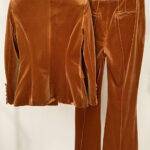 HINIYA Velvet Blazer & Flared Pants Set in Brown - Image 12