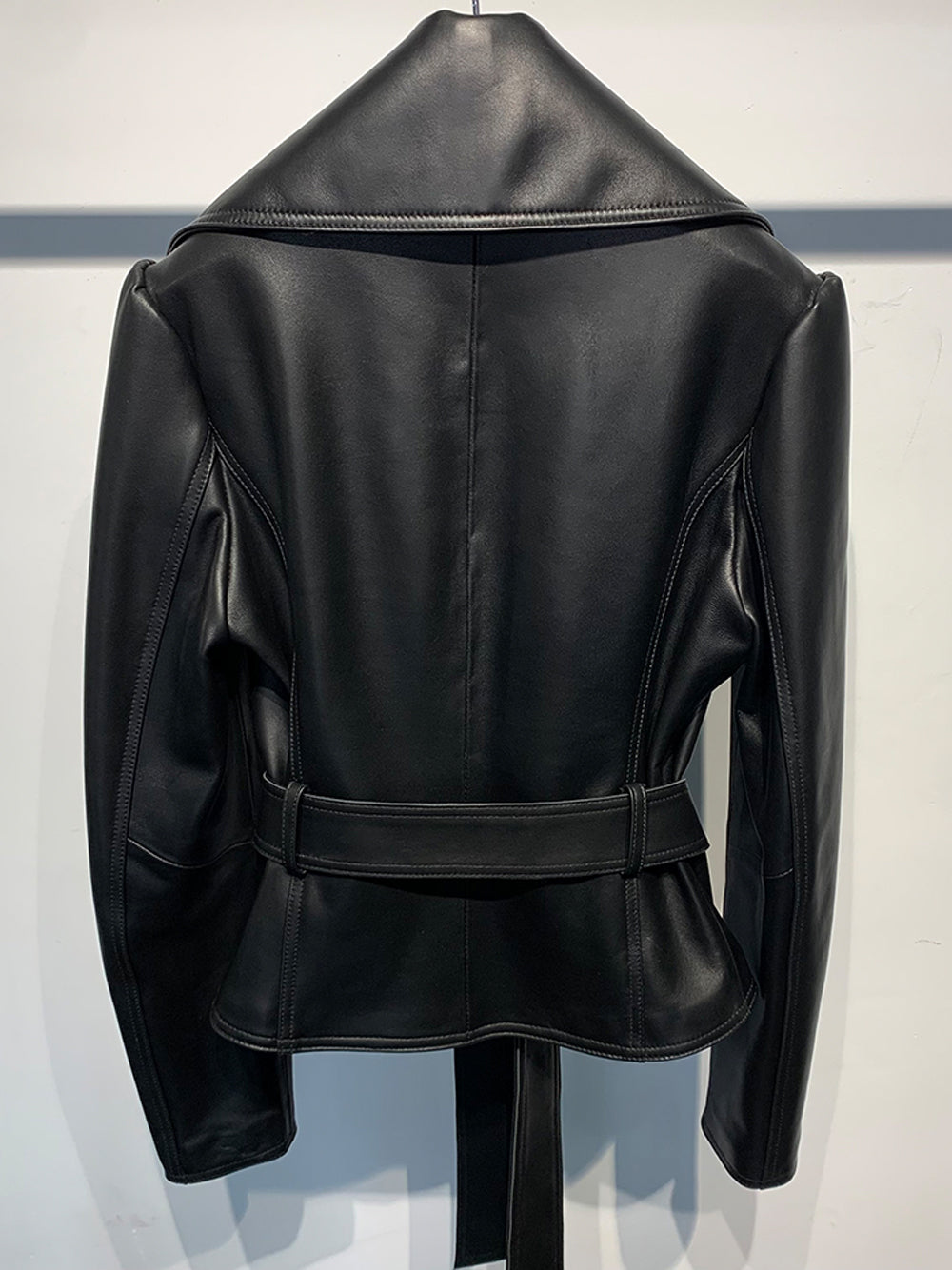 MONTE Belted Leather Jacket