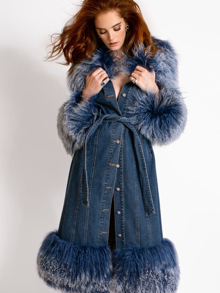 MEDUSA Denim Coat w/ Shearling Fur Right Image